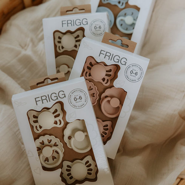 FRIGG Baby's First pacifier 4-pack - Moonlight Sailing - Cream
