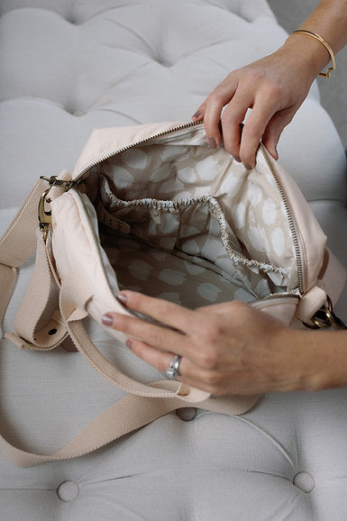 Quilted Stroller Bag - Sand/Scallop Print