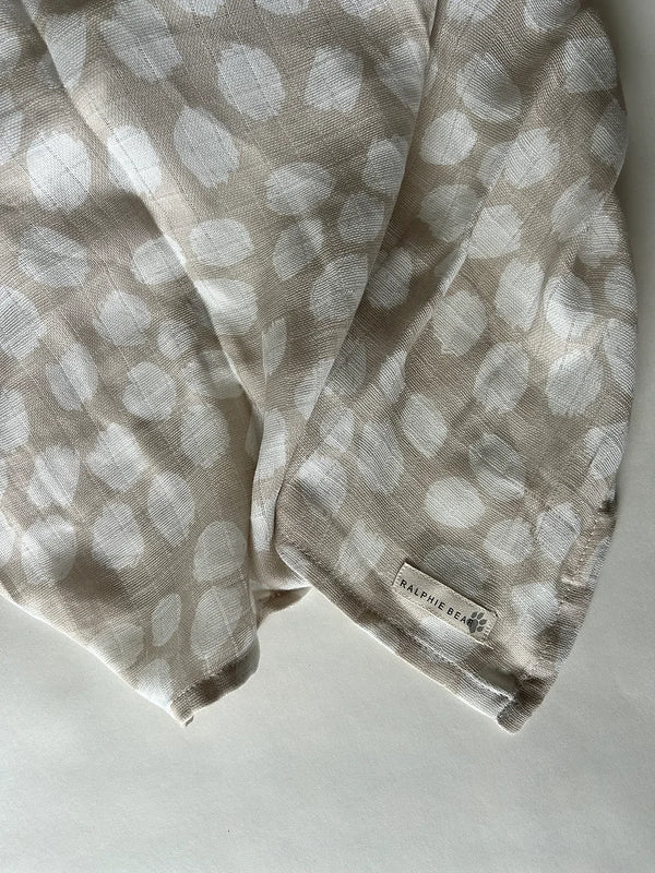 Large Swaddle Muslin - Scallop