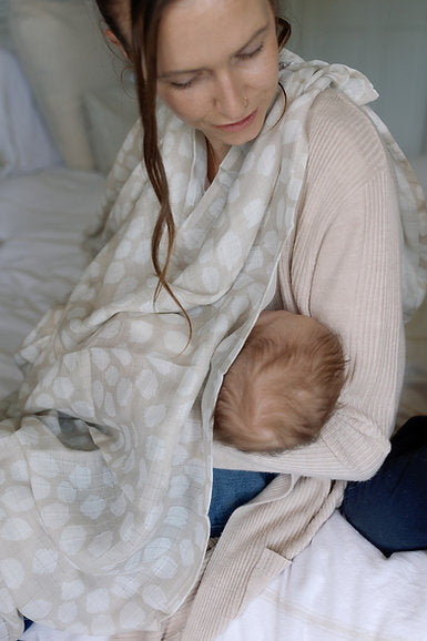 Large Swaddle Muslin - Scallop