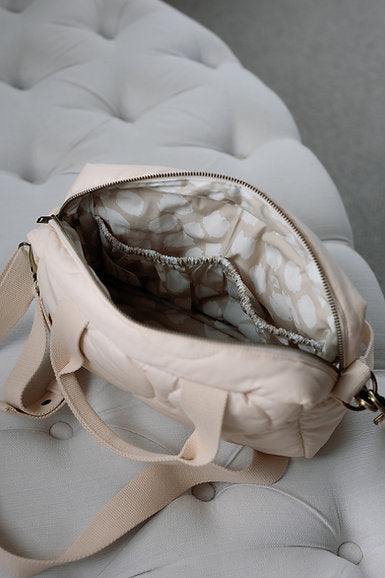 Quilted Stroller Bag - Sand/Scallop Print