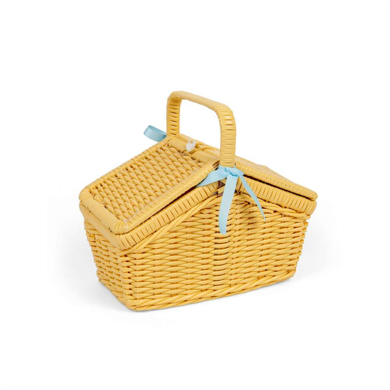 Picnic Set in Basket