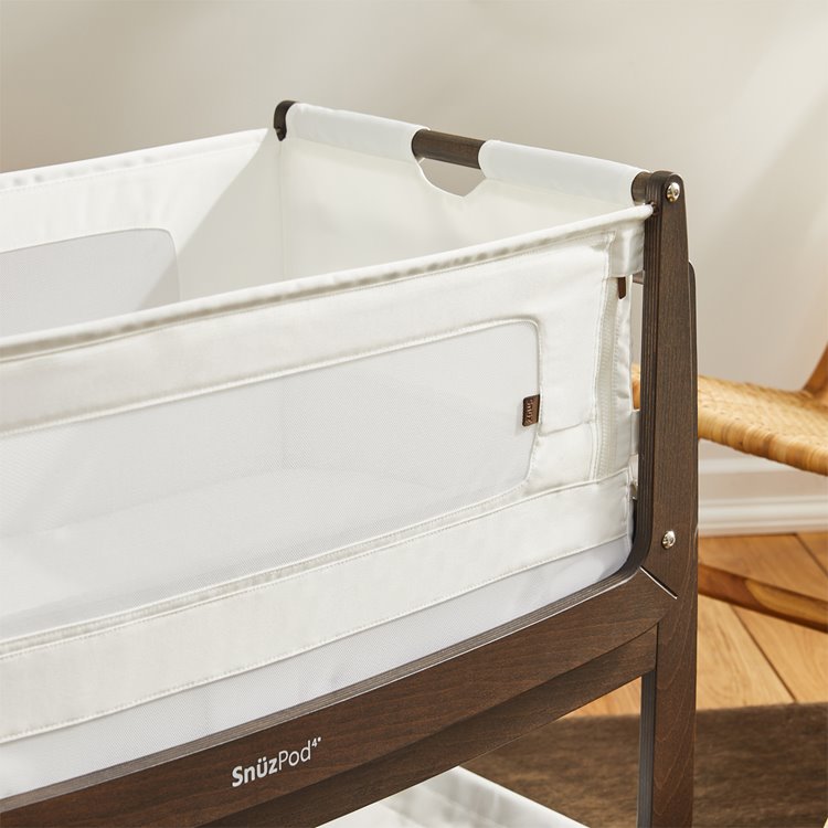 SnuzPod 4 Bedside Crib, the Natural Edit 'Ebony'