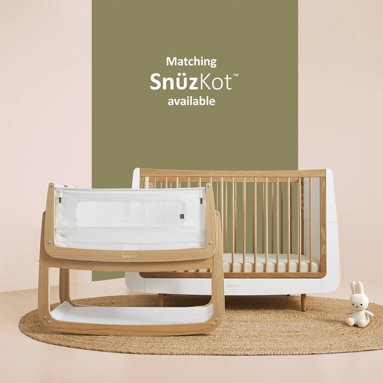 SnuzPod 4 Bedside Crib, the Natural Edit 'Oak'