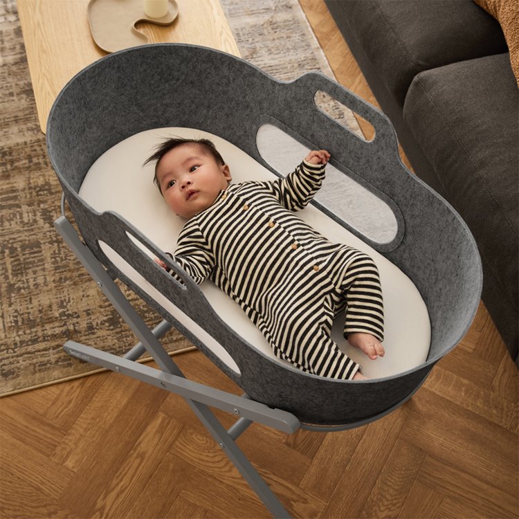 SnuzBaskit Dark Grey Moses Basket & Dove Grey Stand Set