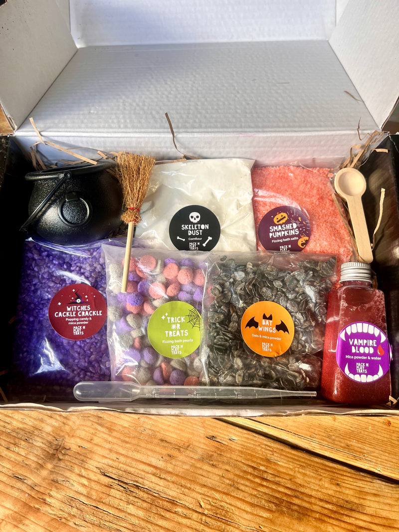 Pack n Play Trays - Halloween Potion Kit