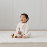 ergoPouch - Organic Layers Long Sleeve Babygrow Oatmeal - Mild 0.2 TOG