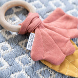 Little Dutch - Crinkle Toy Leaves - Pure & Nature