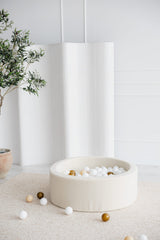 Monio - Cream Boucle Ball Pit + Balls (colour of your choice)