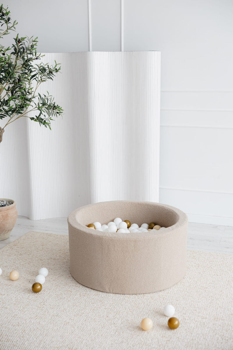 Monio - Beige Boucle Ball Pit + Balls (colour of your choice)