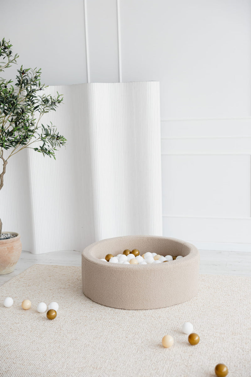 Monio - Beige Boucle Ball Pit + Balls (colour of your choice)