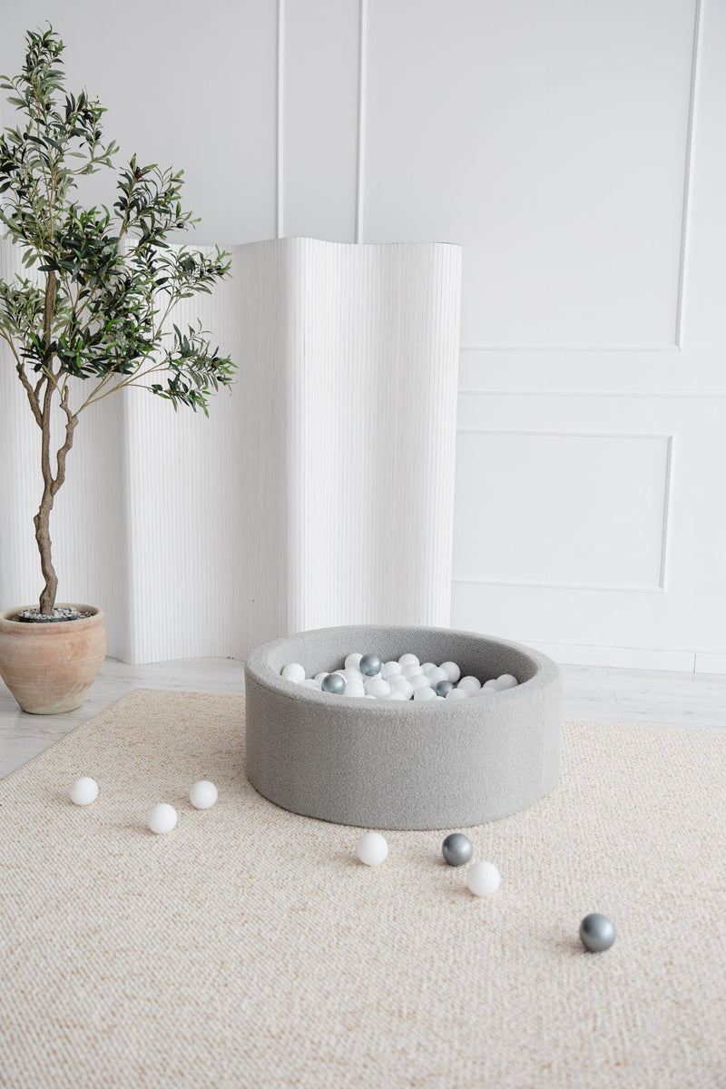 Monio - Grey Boucle Ball Pit + Balls (colour of your choice)