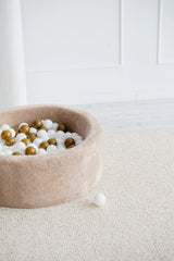 Monio - Plush Ball Pit + 200 Balls (colour of your choice) - Beige