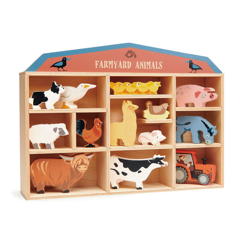 13 Farmyard Animals & Shelf