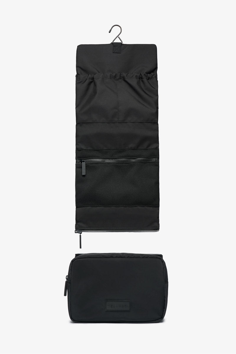 T+M Travel Roll Up Hanging Organiser Black