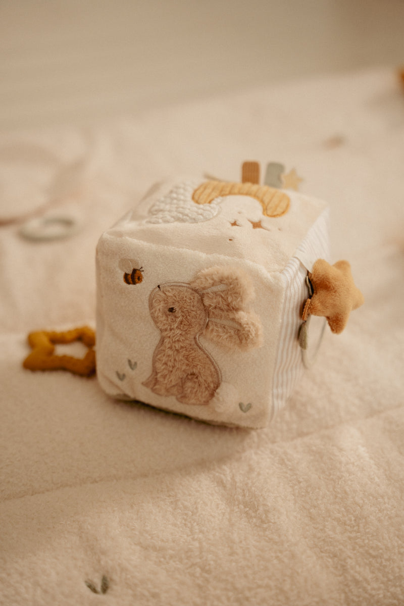 Little Dutch - Soft Activity Cube - Newborn Nautrals