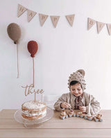 Crochet Balloon | OATMEAL