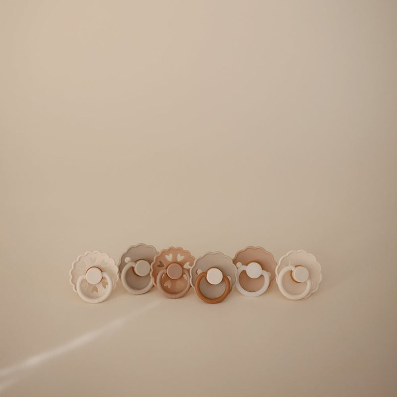 FRIGG 6-Pack Pacifiers - Round Latex - Cinnamon Charm - Size 2