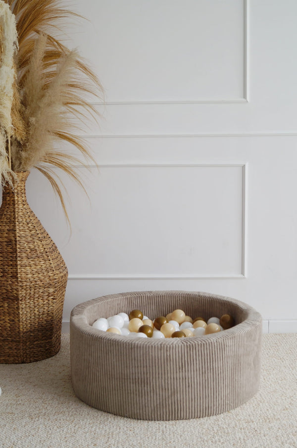 Monio - Beige Corduroy Ball Pit + Balls (colour of your choice)