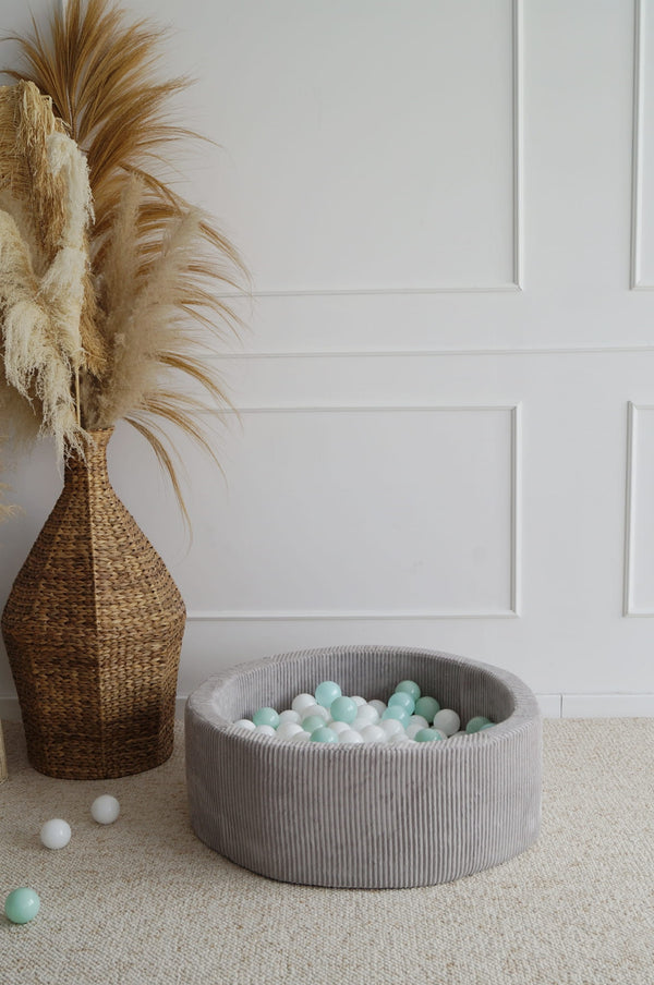 Monio - Grey Corduroy Ball Pit + Balls (colour of your choice)