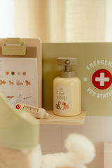 Little Dutch - Wooden Veterinary Practice
